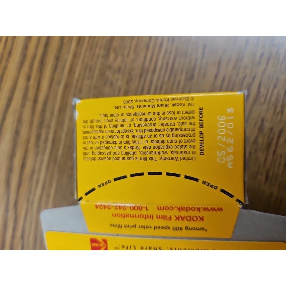 KODAK High‎ Definition HD 1 roll 12 EXP 400 Film New Unopened Box EXPIRED 2006